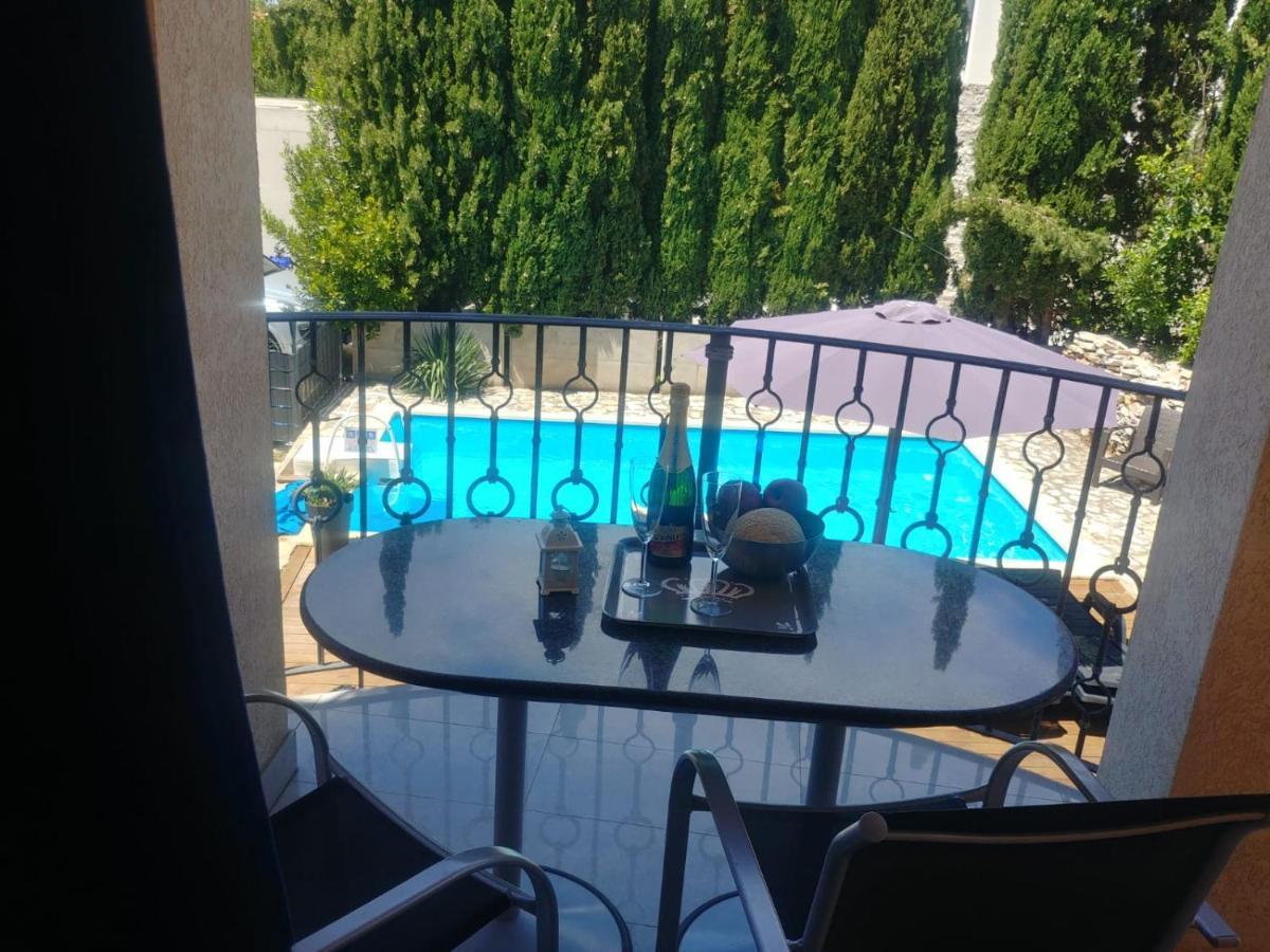 Appartamento Lana Apartman Medolino Esterno foto