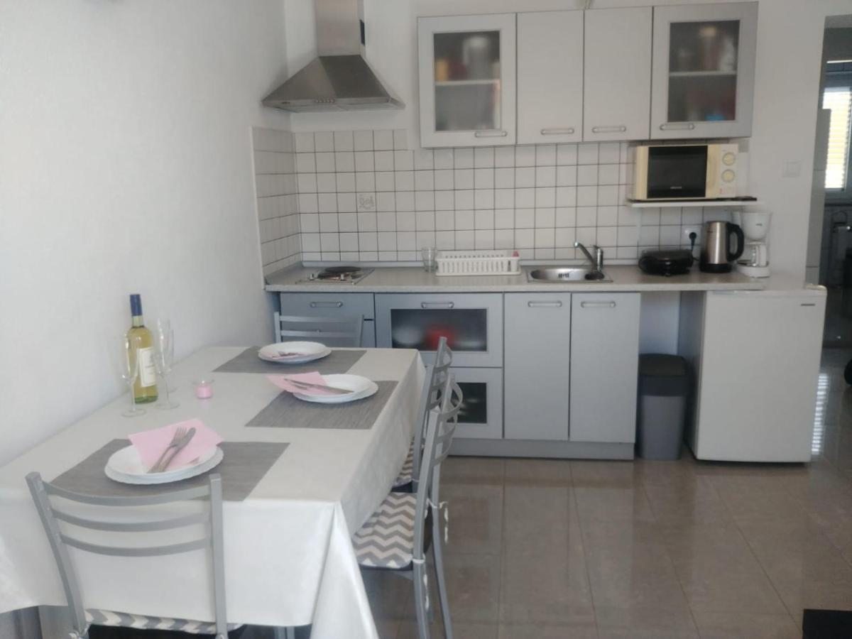 Appartamento Lana Apartman Medolino Esterno foto