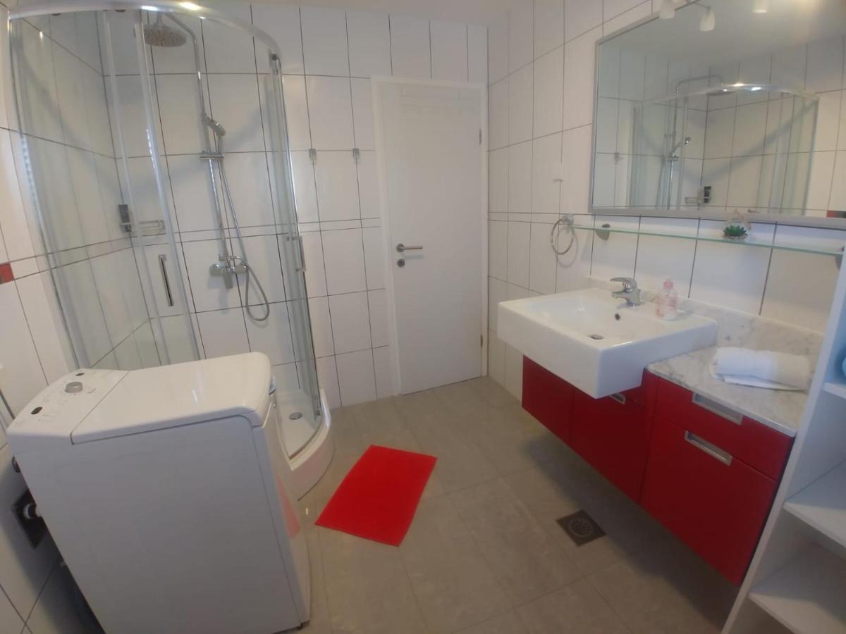 Appartamento Lana Apartman Medolino Esterno foto